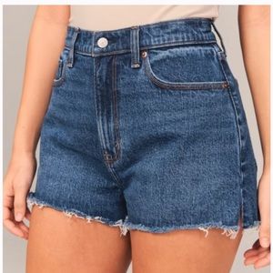 🔥Abercrombie & Fitch Curve Love High Rise Mom Short Sz 24/00🔥